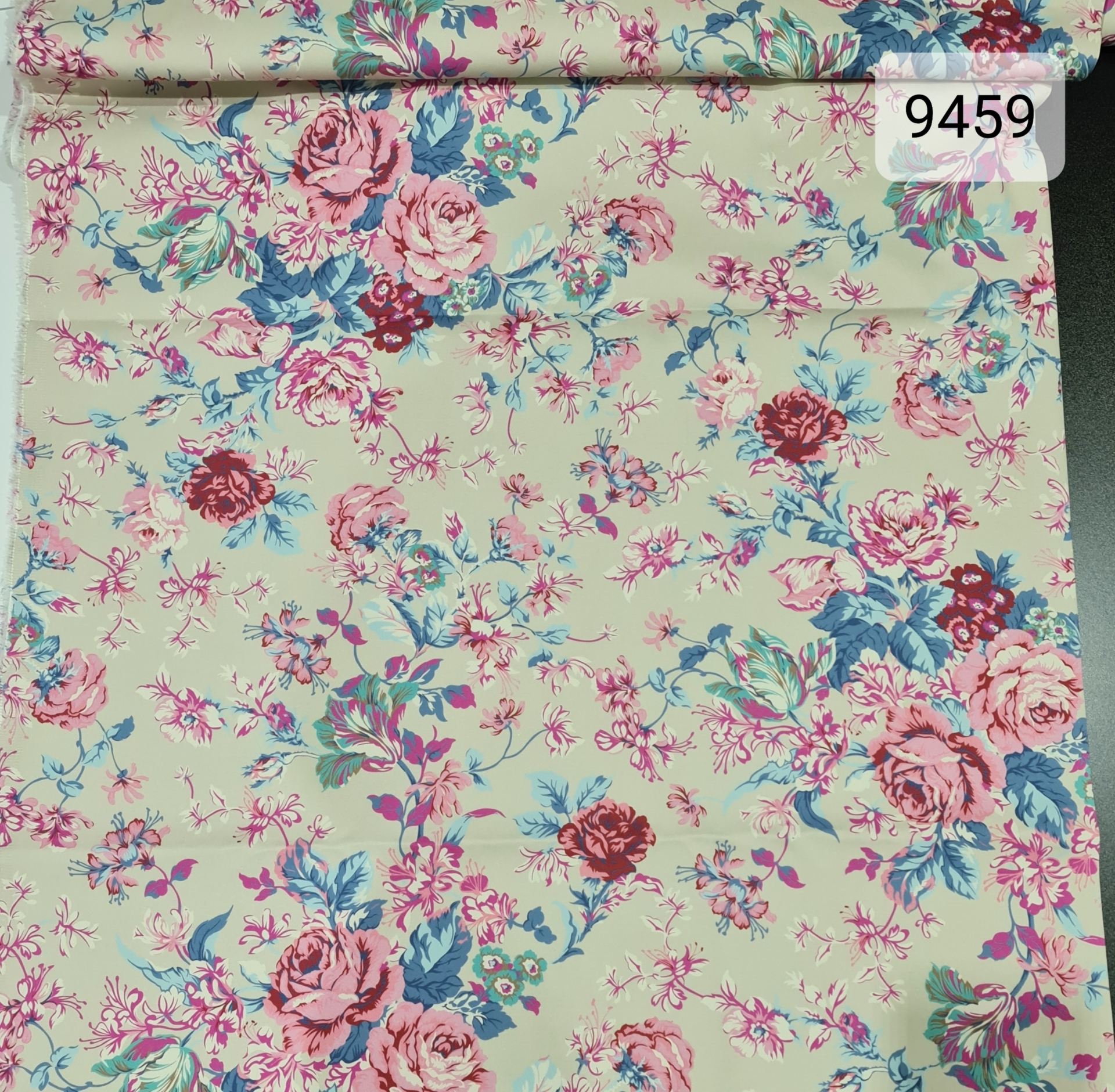 Коттон -стрейч Blumarine: 9459 Коттон -стрейч Blumarine: 9459