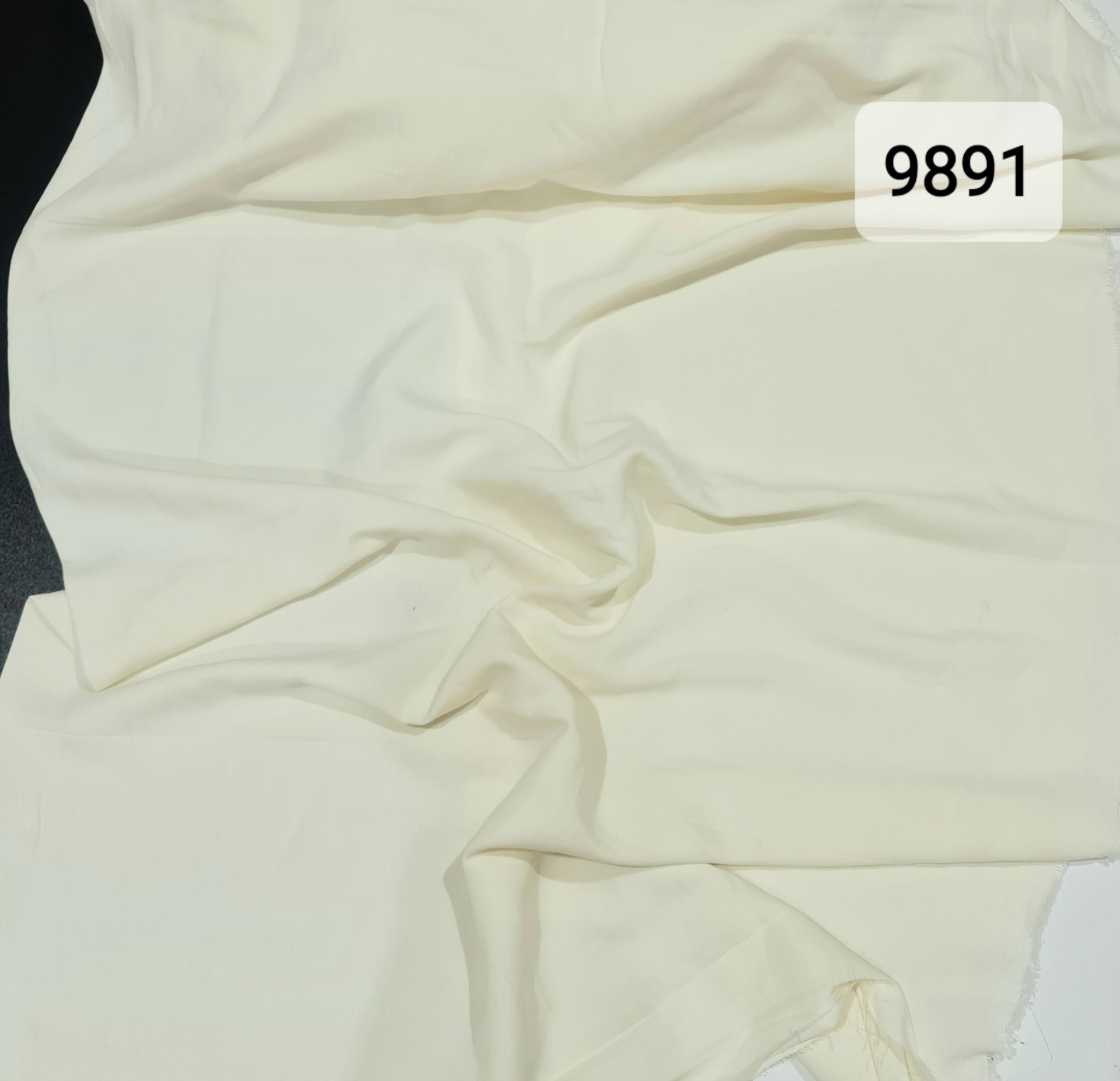 Льняная ткань: 9891 Льняная ткань: 9891